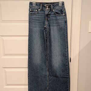 Levi's low loose jeans Women's Medium Blue Straight Leg Jeans